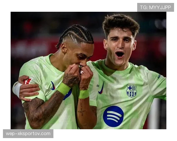 拉菲尼亚在巴萨的战术角色与体系适配分析